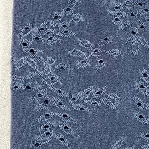 W5 Woman Navy Blue Sleeveless Top M Anthropologie Shirt Lace Fabric Ruffle - Picture 3 of 13